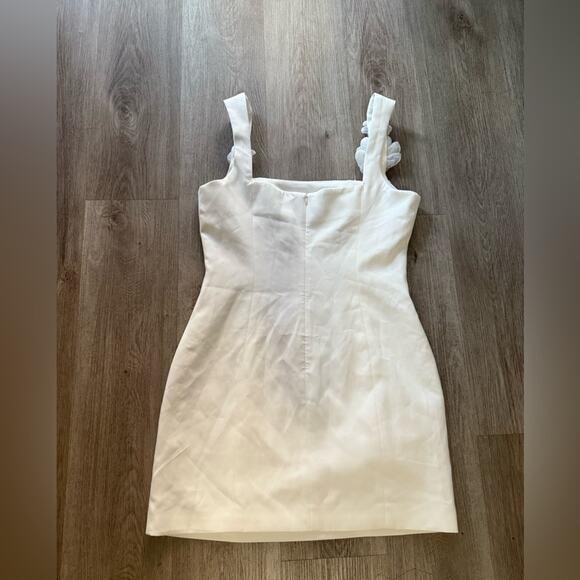 elliatt trompe white 3d floral embellished mini bridal wedding dress Large NEW - Picture 9 of 15